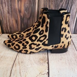 Gorgeous Saint Laurent Leopard Bootie